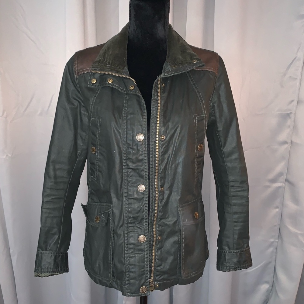 Jacket - Picture 2 of 3